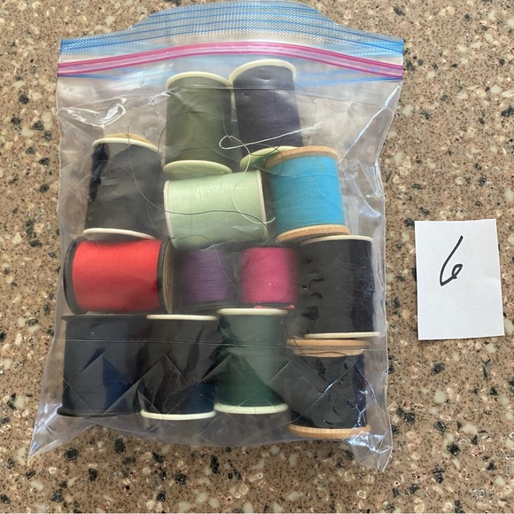 13 Spools of Sewing Thread in Multiple Colors - Picture 1 of 2